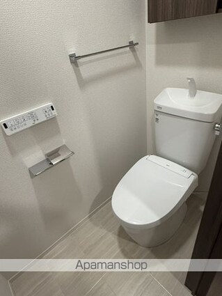 ＤーＲＯＯＭ連坊[1LDK/40.24m2]のトイレ