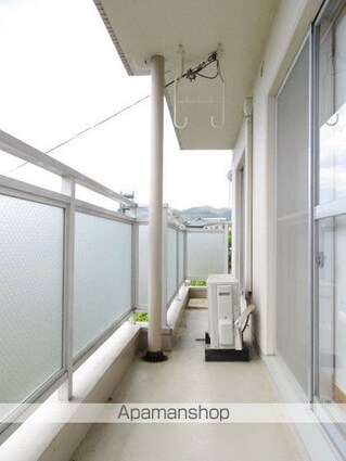 ホワイトハイツ西[3LDK/62m2]のバルコニー