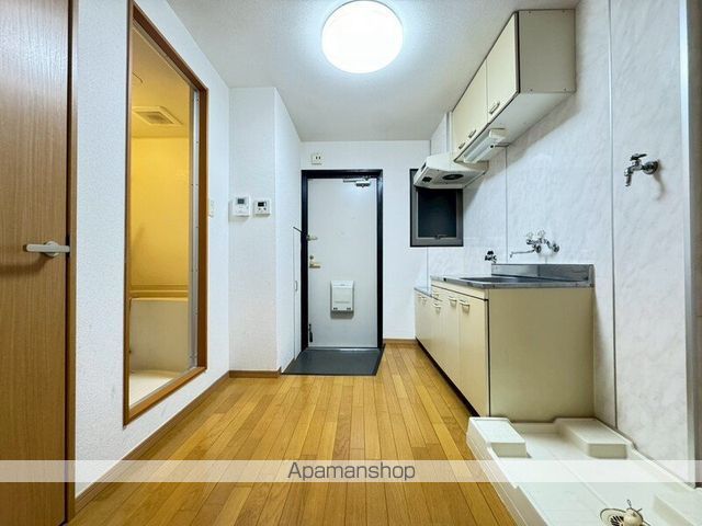 筆ヶ崎マンションの内装写真