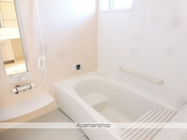 ヒルサイド　テラス　Ｃ[2LDK/56.1m2]のバス