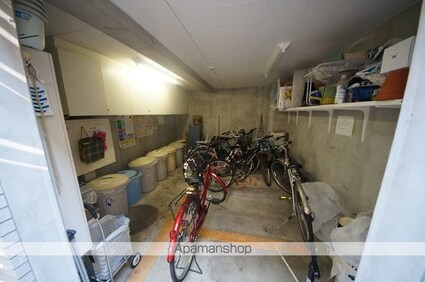 東京都新宿区若葉１丁目[1K/22.63m2]の共用部5