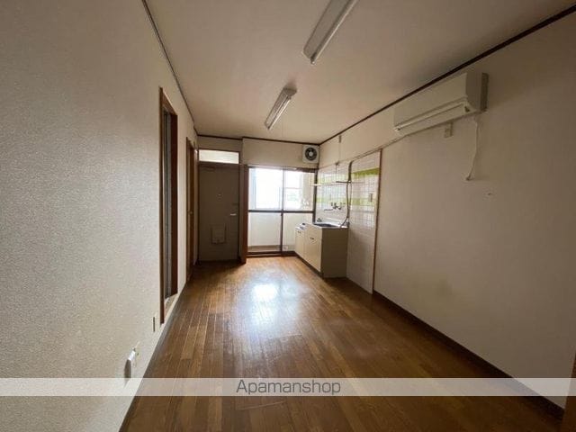 宮脇扇町第1マンションの内装写真