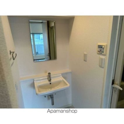 プレール・ドゥーク高輪[1R/37.66m2]の洗面所