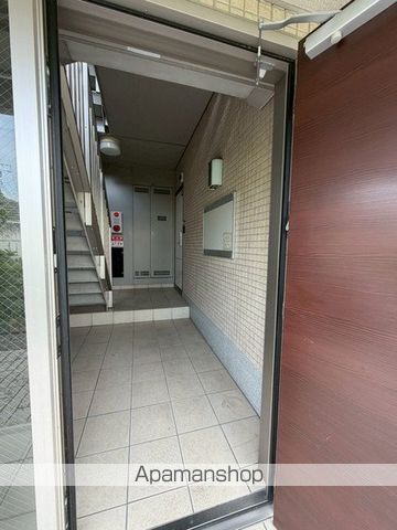 グランデ北沢IIの玄関写真