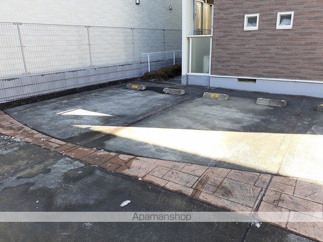 ジェルメ アイAのその他写真