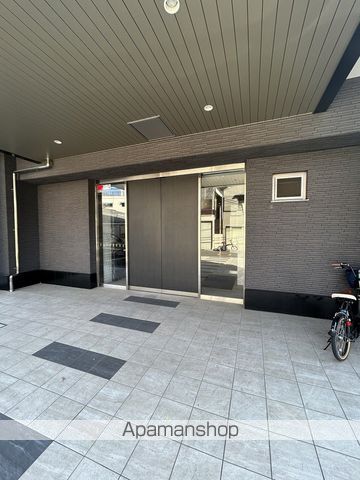 ESLEADFUKUSHIMACITYGLANZの玄関写真