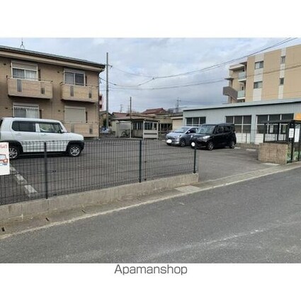ハイツひまわり[1K/28.1m2]の駐車場