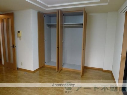 スカイハイツ弁天山[1LDK/36m2]の収納