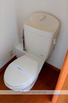 レオパレスクレスト[1K/20.28m2]のトイレ