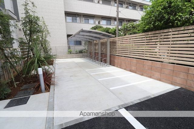 京葉線 新浦安駅 徒歩15分 3階建 築5年の内装写真