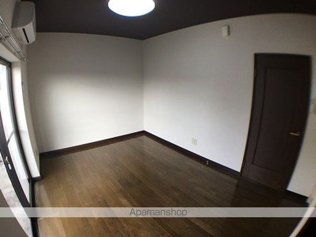 カシーヌカコIIの内装写真