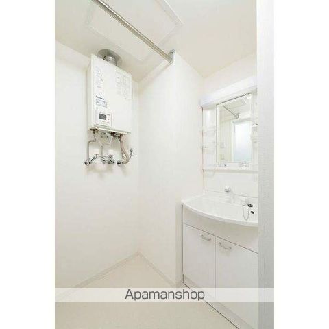 FLOS PROVAの内装写真