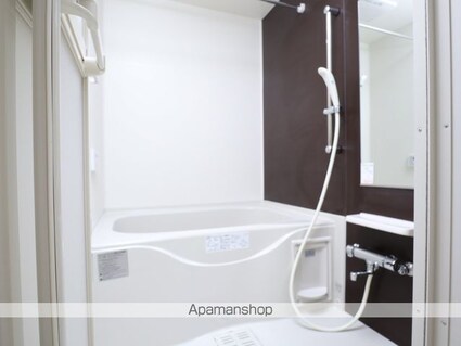 愛知県名古屋市千種区吹上１丁目[1LDK/40.57m2]のバス