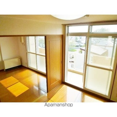 フェイマスKITAMI 2番館の内装写真