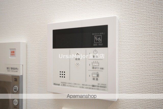 コンフォリア・リヴ北浜平野町の内装写真