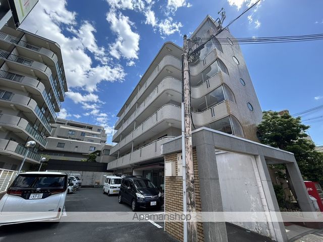 入江マンションD棟の外観写真