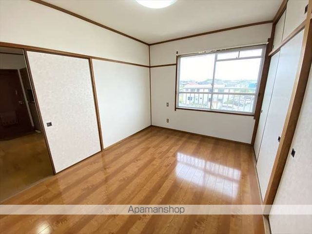 茜屋マンションの内装写真