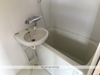 ダイヤモンドレジデンス蓮沼町[1R/25.24m2]のバス