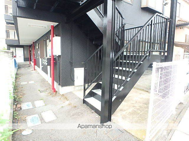 リブレス大宮の玄関写真