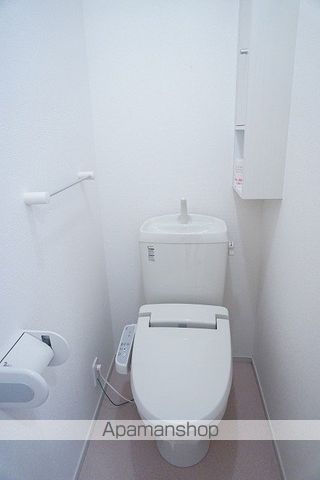 セレブリティ Dの内装写真