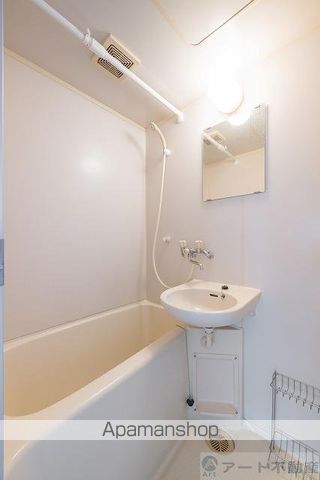 メゾンドールDの内装写真