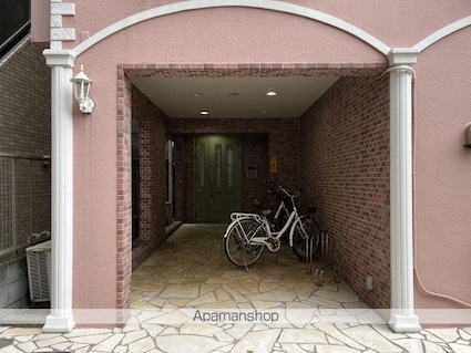 ウェルハウス広尾[1K/19.58m2]の周辺9