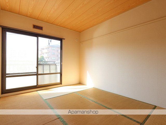 アーバン緑の内装写真