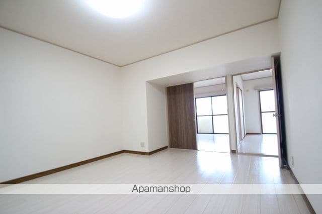 apartment 埼玉県蓮田市馬込２丁目391
地図を見る