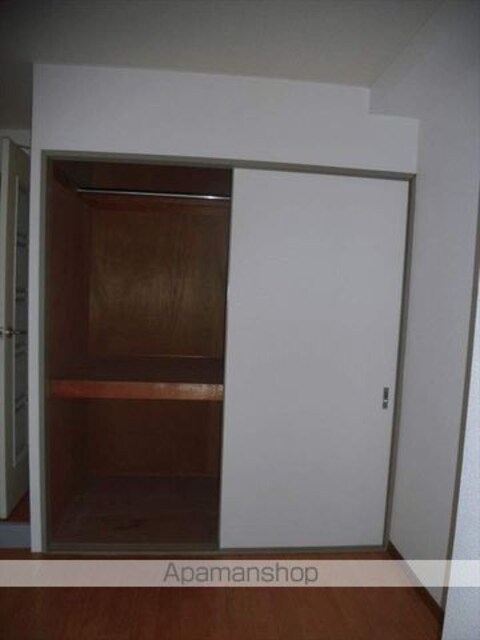 スカイハイツ三木町[1K/26.4m2]の収納