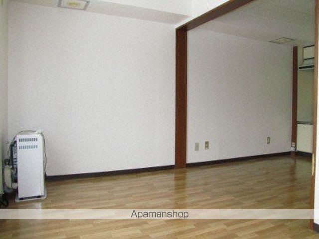 グリーンパーク宮の森の内装写真