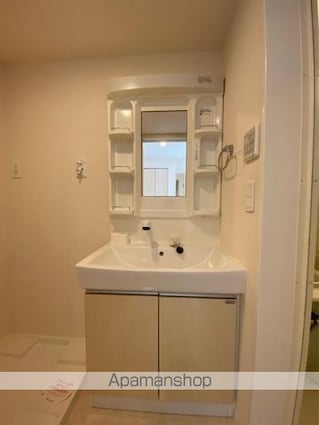 ソレイユ元山町Ⅰ・Ⅱ　[1LDK/45.09m2]の洗面所