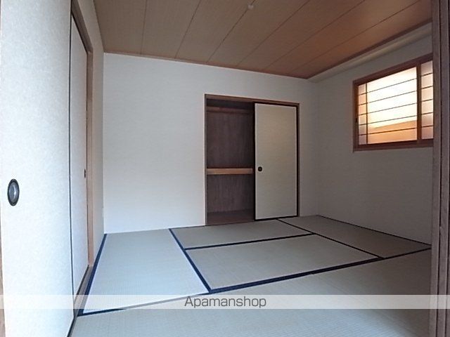 グランドヒルズ坂野の内装写真