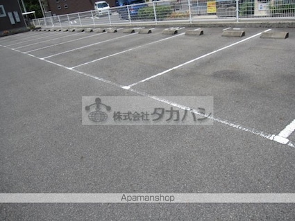 広島県福山市神村町[2LDK/58.8m2]の駐車場2