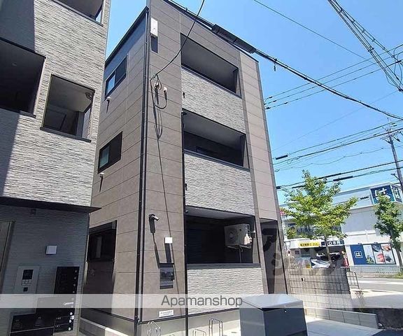 プランドール椥辻の外観写真