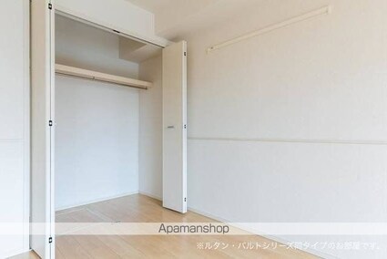 リ・ブラン[1LDK/45.02m2]の収納