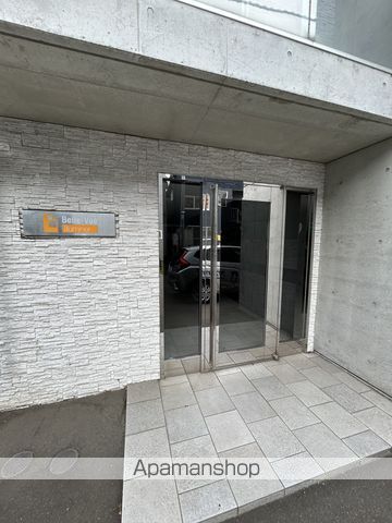 ベルビューイルミネの玄関写真
