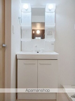 フランベル安東[2LDK/64.51m2]の洗面所