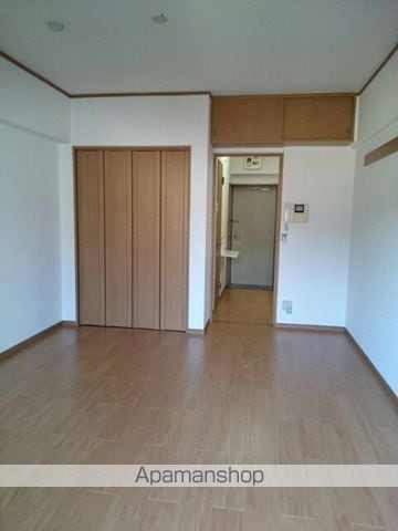 a・e pirikaの内装写真