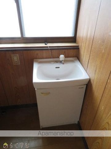 長岡市 2階建 築45年の内装写真
