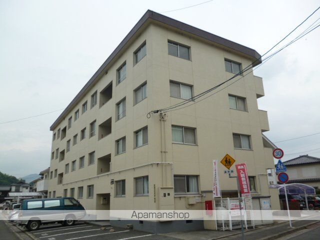 細澤マンションの外観写真