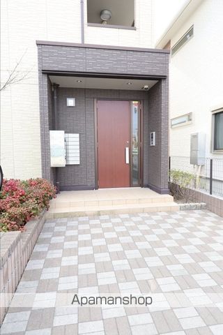 クレールコートの玄関写真