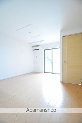 NゲートVの内装写真