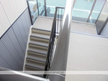 長野県松本市井川城１丁目[3LDK/68.25m2]の共用部2