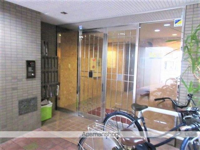サンロイヤル都島の玄関写真