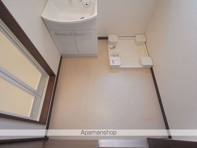 ラルゴ仁王門の内装写真