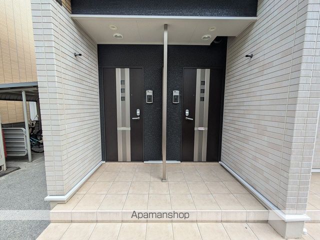 メゾン ド ペルレ 住村 Iの玄関写真