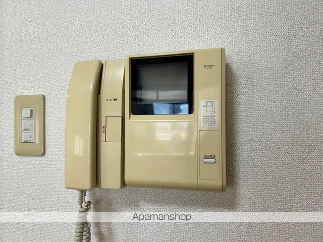 グラムコートゼンの内装写真