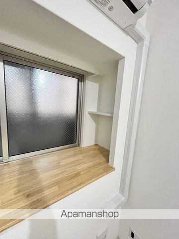 スプランディッド難波WESTIIの内装写真