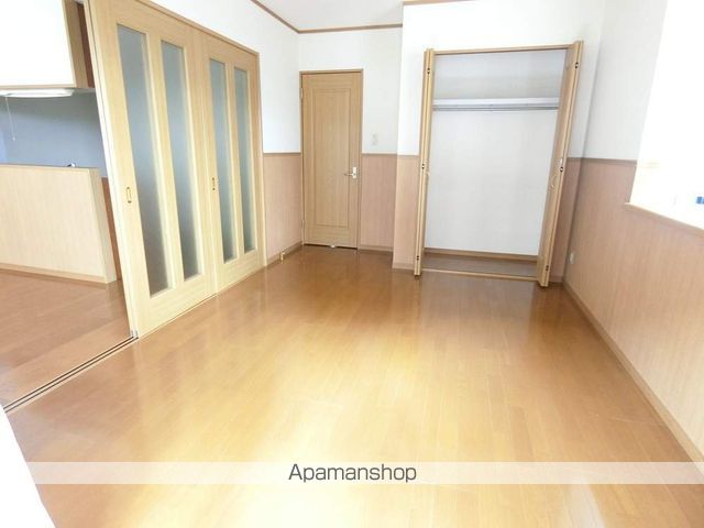 レアールマンションセレッソB棟の内装写真