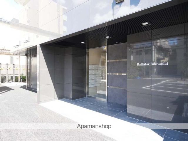 ラフィスタときわ台の玄関写真